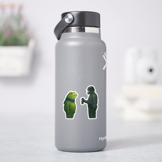 kikker oorlog sticker (HydroFlask)