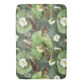 Kikkergroen en witte waterlio's badmat (Voorkant Verticaal)
