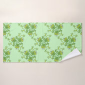 Kikkers die ronddraaien en plezier hebben in een p badhanddoek (Badhanddoek)