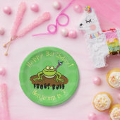 Kikkers heersen grappige groene kikkervis-cartoon papieren bordje (Feest)