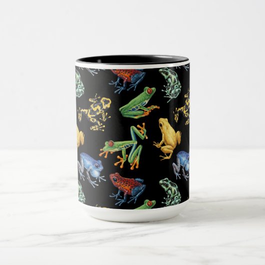Kikkers op zwart mok (Midden)