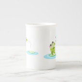 Kikkikkers - moeder en baby kikker in kawaï porselein kop (Voorkant)