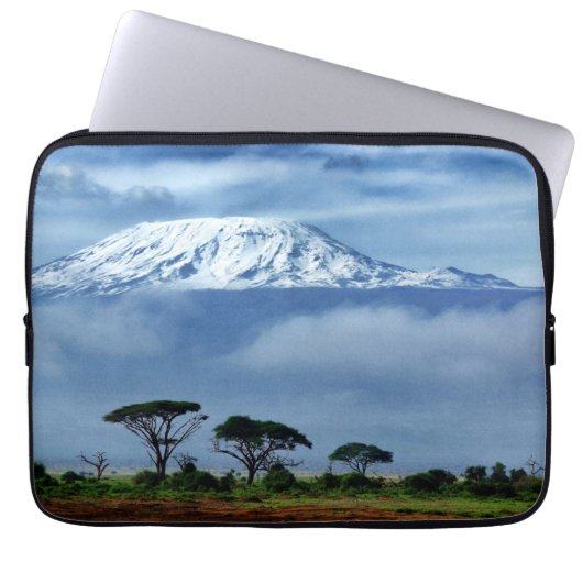 Kilimanjaro Kenya Laptop Sleeve (Voorkant)