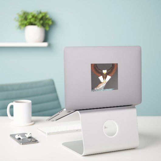 Killer eagle sticker (Laptop op bureau)