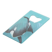 Killer Whale Creditkaart Flessenopener (Voorkant Gekanteld)