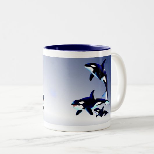 Killer Whale Family,_Mokken Tweekleurige Koffiemok (Voorkant rechts)
