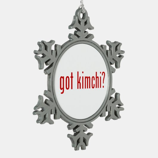 Kimchi? Tin Sneeuwvlok Ornament (Links)