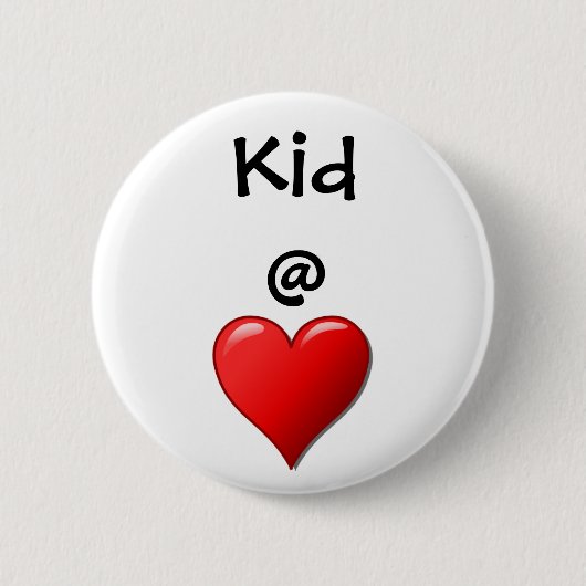 Kind bij hart ronde button 5,7 cm (Voorkant)