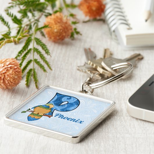 Kind Blue Paisley Parrot Monogram Letter P Sleutelhanger (Zijkant)