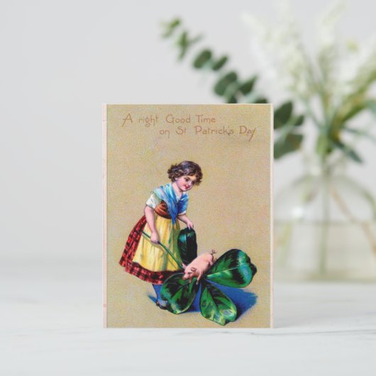 kind en varken op St Patrick's Day Briefkaart (Staand voorkant)