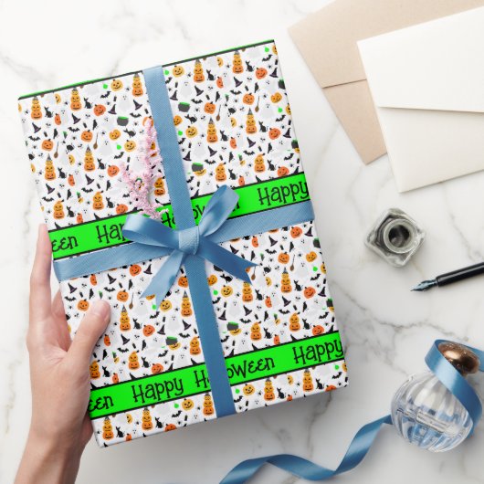 Kind Halloween Ghost Pumpkin Black Cat Personalise Cadeaupapier (Geschenken)