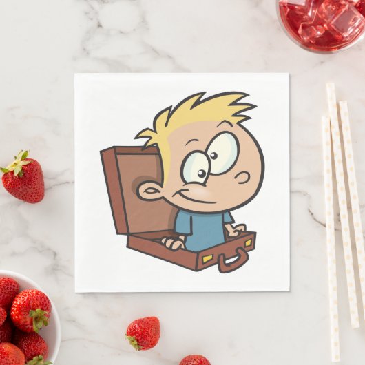 Kind in een koffer papieren servetten (Insitu)