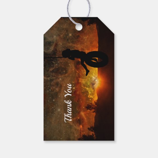 Kind in Label met bandensvleugel Cadeaulabel (Achterkant)