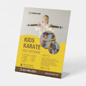 Kind Karate Class Custom Reclamebord Met Voetstuk (Voorkant)