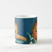  kind, kind, kind of meisje in hoge kinderstoel koffiemok (Center)