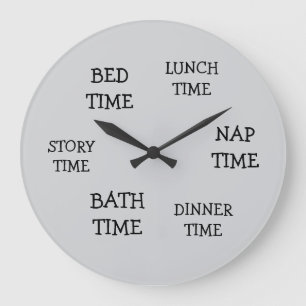 kind kinderen kinderkamer dagelijkse planning grij grote klok