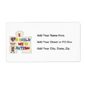 Kind Met Autisme Brunette Meisje 2 Etiket (Voorkant)