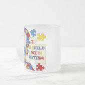 Kind met het Lint van de Voorlichting van het Matglas Koffiemok (Voorkant links)