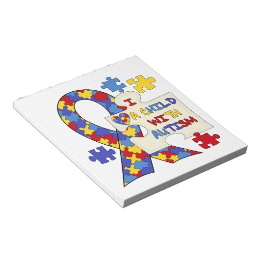 Kind met het Lint van de Voorlichting van het Notitieblok (Schuin)