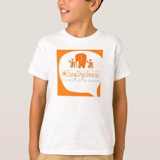 Kind met korte buisjes t-shirt