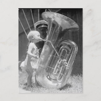 Kind met Tuba Briefkaart