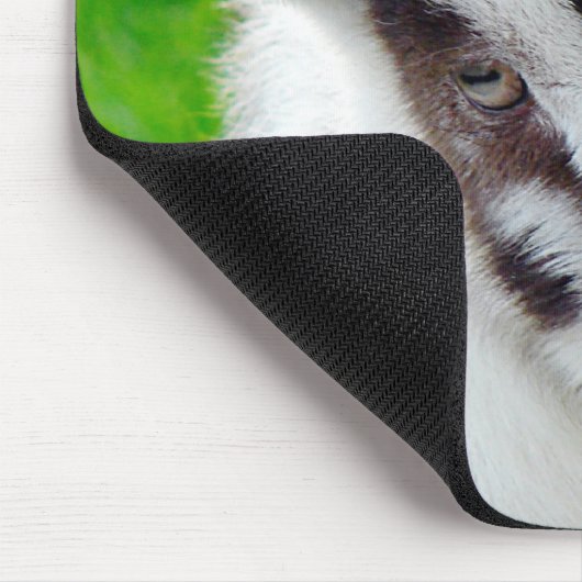 Kind van  geiten muismat (Hoek)