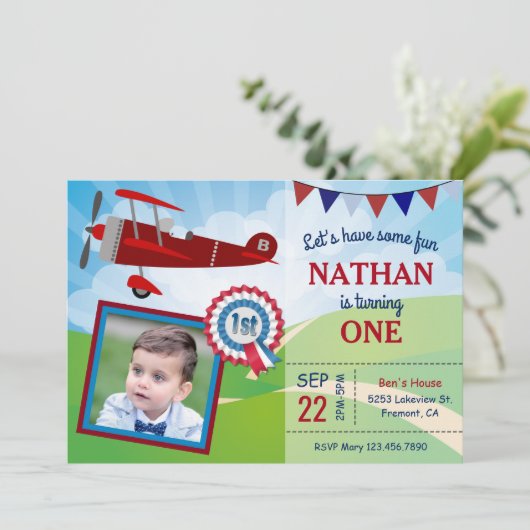 Kind van het vliegtuig Foto 1st Birthday Party Inv Kaart (Staand voorkant)