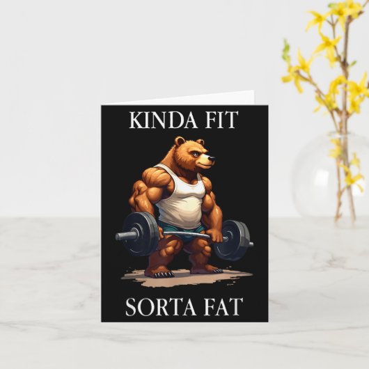 Kinda Fit Sorta Fat - Funny Gym Bear Weightlifting Kaart (Gele Bloem)