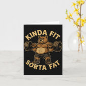 Kinda Fit Sorta Fat - Funny Gym Bear Weightlifting Kaart (Gele Bloem)