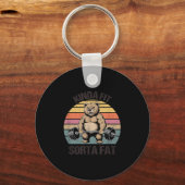 Kinda Fit Sorta Fat - Funny Gym Bear Weightlifting Sleutelhanger (Voorkant)