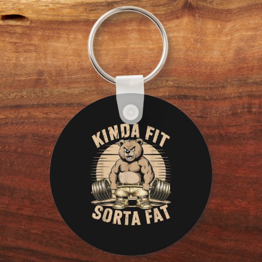 Kinda Fit Sorta Fat - Funny Gym Bear Weightlifting Sleutelhanger (Voorkant)