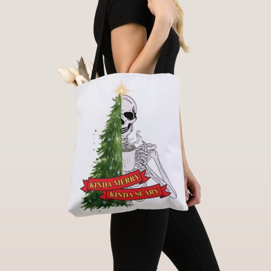 Kinda Merry, Kinda Scary Tote Bag (Dichtbij)