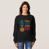 Kinda Sweet Kinda Stabby Pineapple Sweatshirt (Voorkant volledig)
