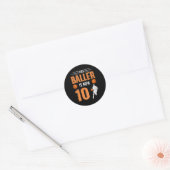 Kinder 10e verjaardag Basketball Player Deze Balle Ronde Sticker (Envelop)