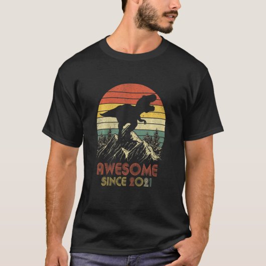 Kinder 2 jaar oud dinosaurus Geweldige sinds 2021  T-shirt (Voorkant)
