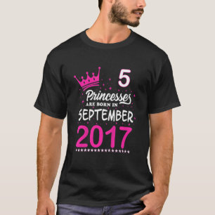 Kinder 5e verjaardag roze prinsessen worden gebore t-shirt