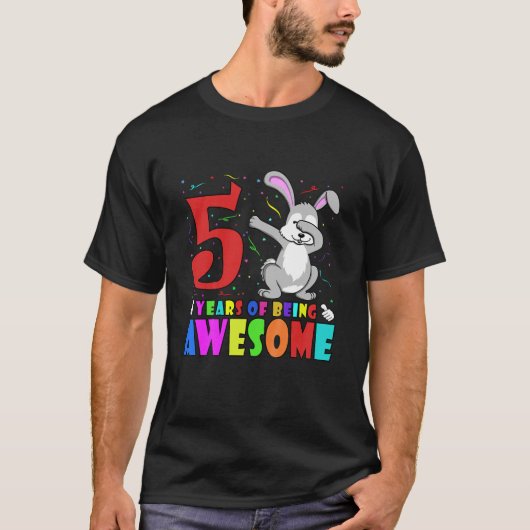 Kinder 5e verjaardag van de Dabbing Bunny - 5 jaar T-shirt (Voorkant)