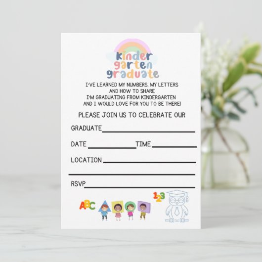 Kinder Afstuderen Semi- aangepaste uitnodiging (Staand voorkant)