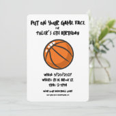 Kinder basketbal sport verjaardagsfeestje kaart (Staand voorkant)