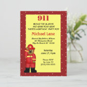 Kinder brandweerman verjaardagsuitnodiging kaart (Staand voorkant)