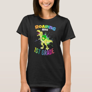 Kinder brullende in eerste klas dinosaurus terug n t-shirt