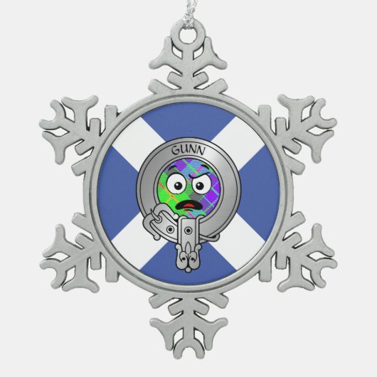 Kinder Clan Gunn Crest & Tartan op Saltire Tin Sneeuwvlok Ornament (Voorkant)
