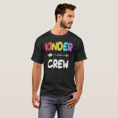 Kinder Crew Kindergarten Onderwijzer 1e dag van de T-shirt (Voorkant volledig)
