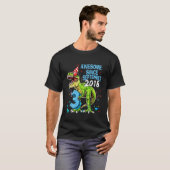 Kinder drie dagen 3e verjaardag Dinosaur 3 jaar T-shirt (Voorkant volledig)