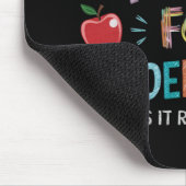 Kinder eerste dag van kleuterschool plezier terug  muismat (Hoek)