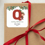 Kinder Elf Initiaal Q Christmas Vierkante Sticker<br><div class="desc">Geef deze kerst het geschenk van gepersonaliseerde charme! Onze monogram stickers,  met de elf van de Kerstman die zich achter de letter Q verstopt,  zijn een unieke en doordachte manier om je liefde te shows. Personaliseer met een naam,  jaar en een hartelijke groet. Laat uw kerstcadeaus opvallen!</div>