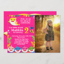 Kinder gele regenbooghaai Birthday Foto Invitatie