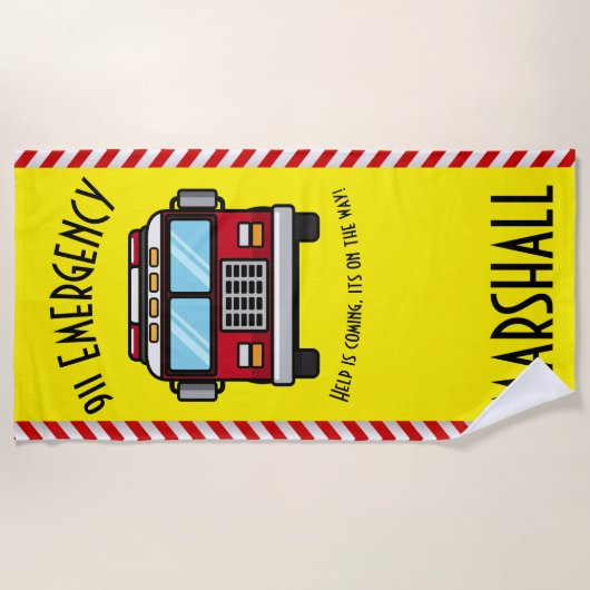 Kinder gepersonaliseerde schattige brandweerwagen strandlaken (Voorkant)