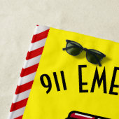 Kinder gepersonaliseerde schattige brandweerwagen strandlaken (In situ)