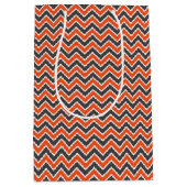 Kinder Halloween Chevron Bold Oranje Black White Medium Cadeauzakje (Voorkant)